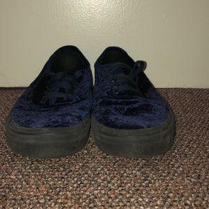 Woman’s size 9 dark blue velvet vans